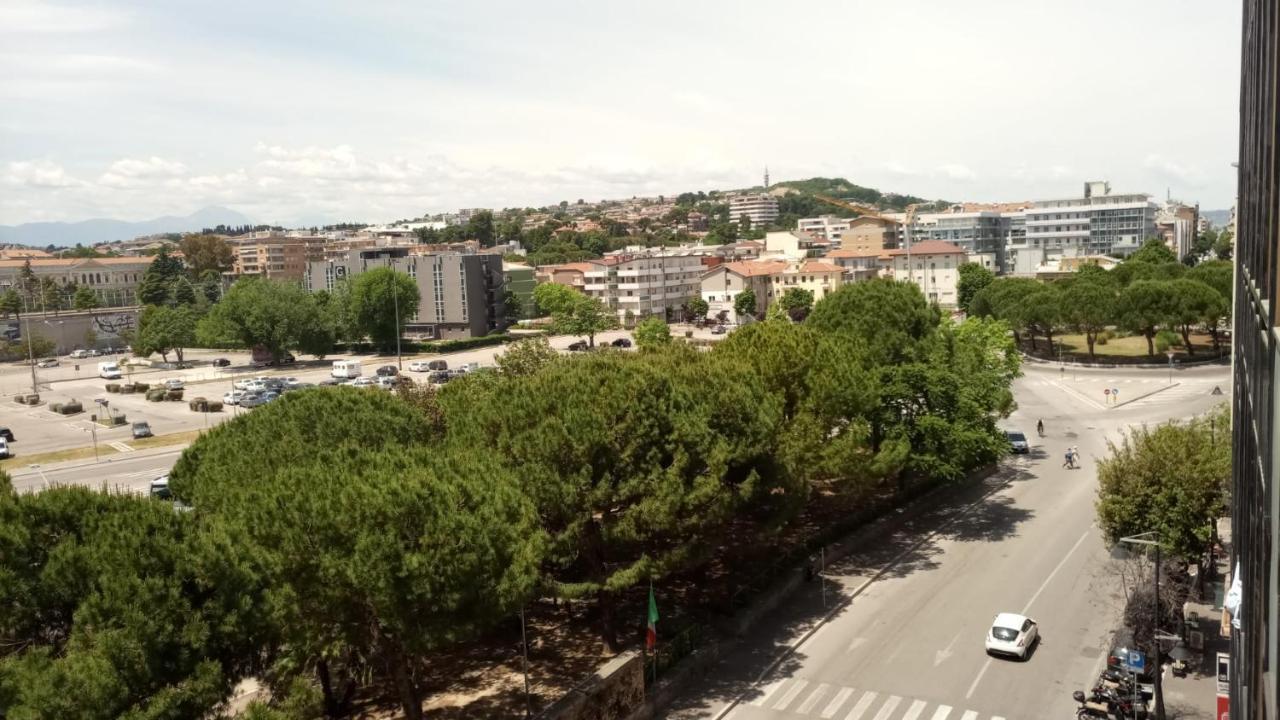 B&B Pescara Centro Luxury Suite ภายนอก รูปภาพ