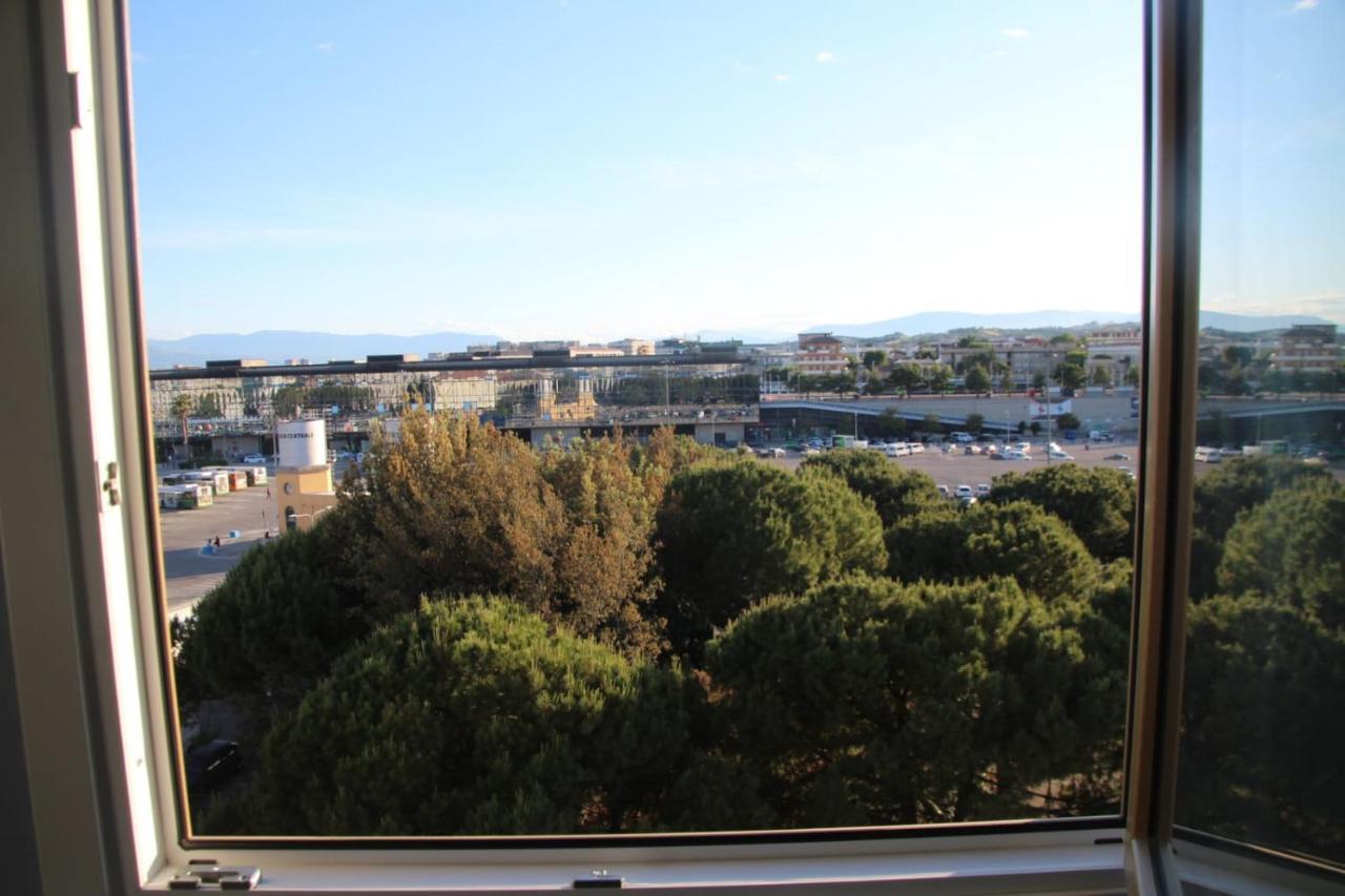 B&B Pescara Centro Luxury Suite ภายนอก รูปภาพ
