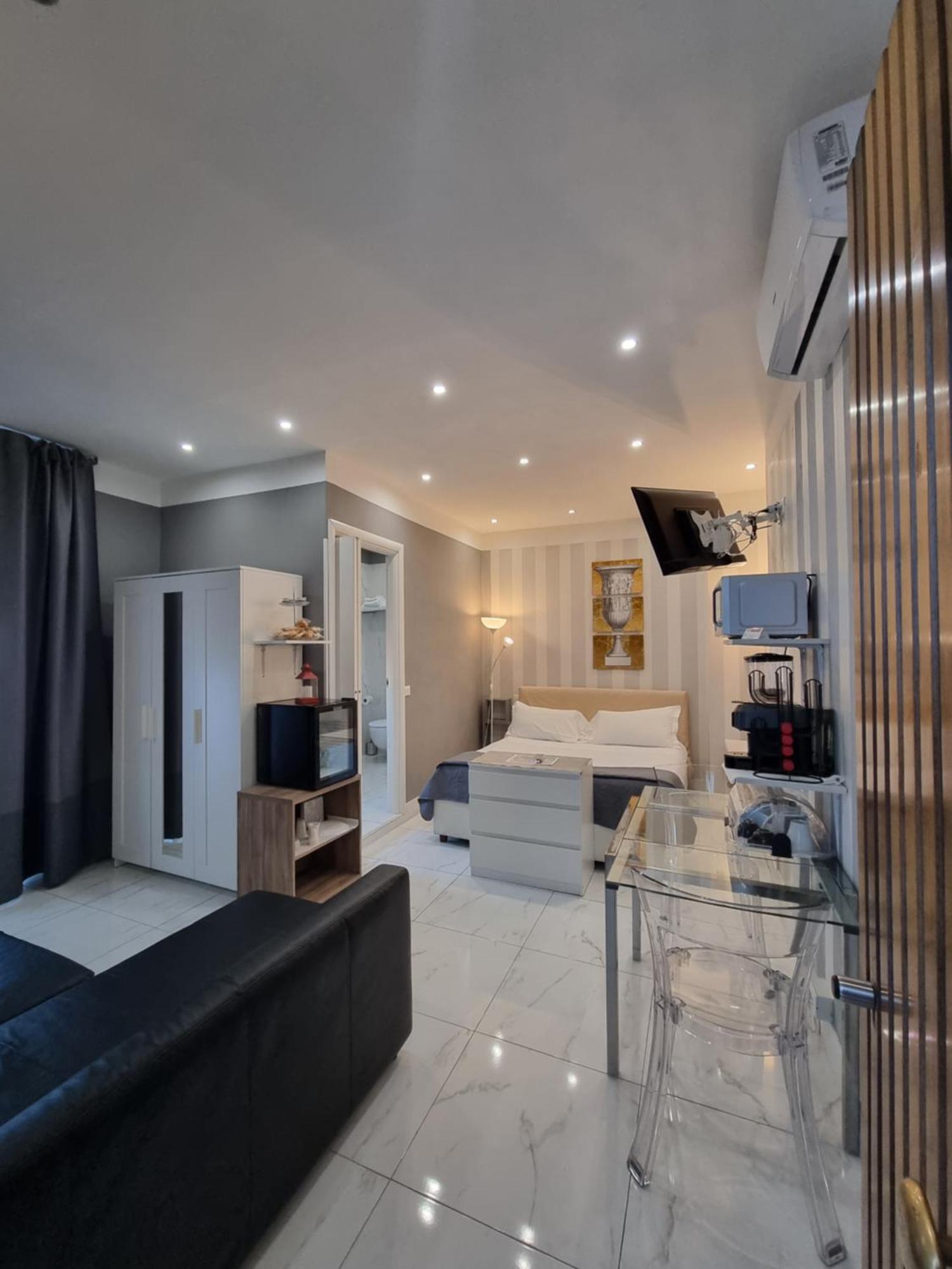 B&B Pescara Centro Luxury Suite ภายนอก รูปภาพ