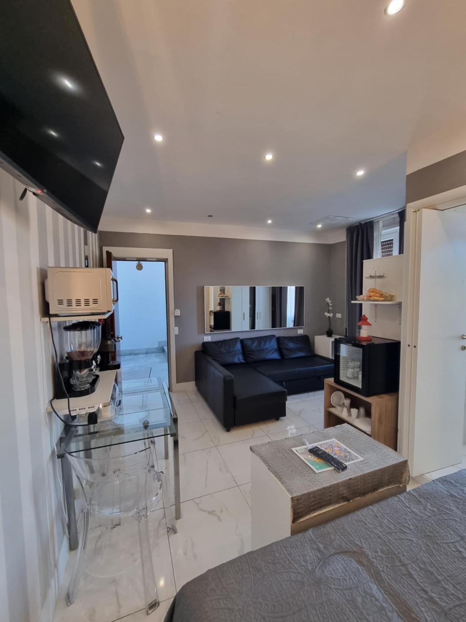 B&B Pescara Centro Luxury Suite ภายนอก รูปภาพ