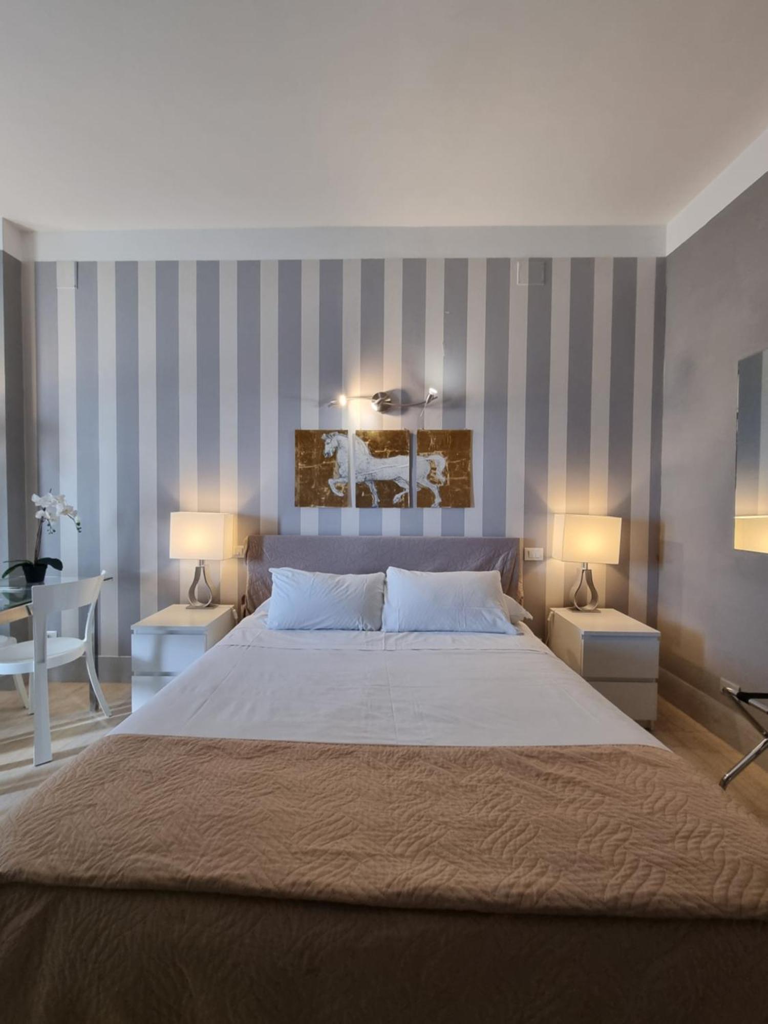 B&B Pescara Centro Luxury Suite ภายนอก รูปภาพ