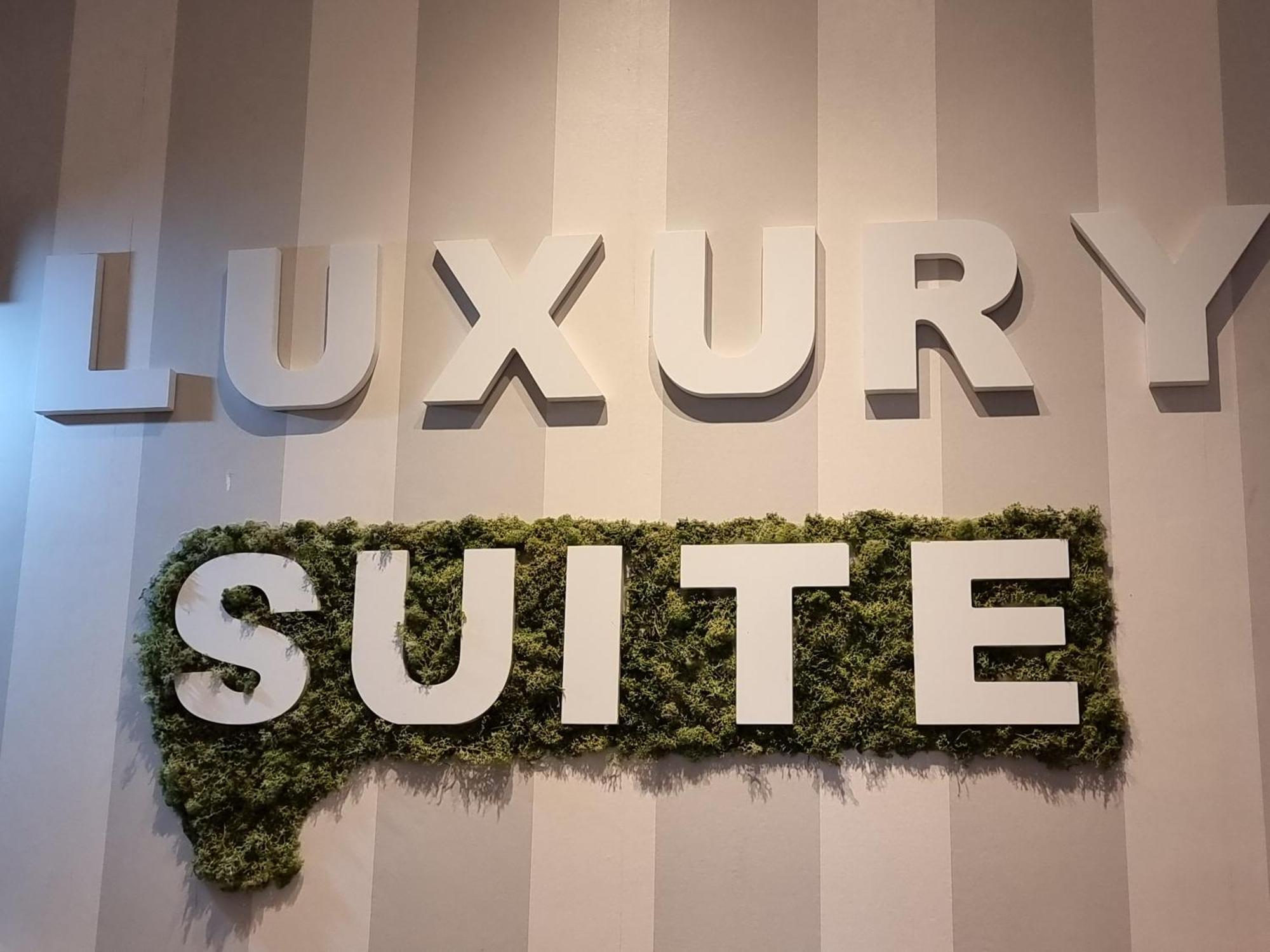 B&B Pescara Centro Luxury Suite ภายนอก รูปภาพ